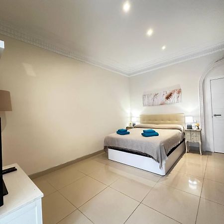 Rooms Gran Via Barselona Dış mekan fotoğraf