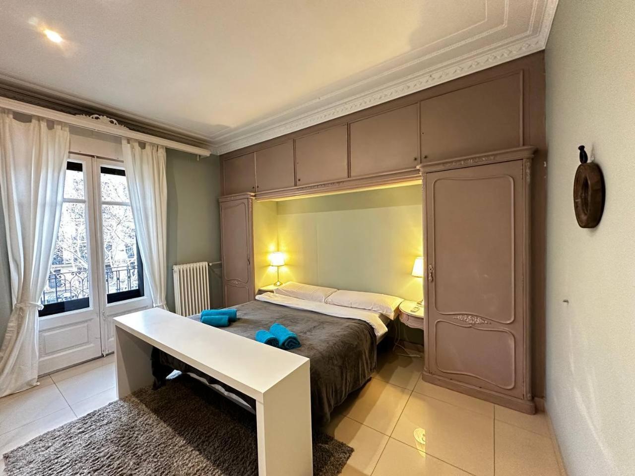 Rooms Gran Via Barselona Dış mekan fotoğraf